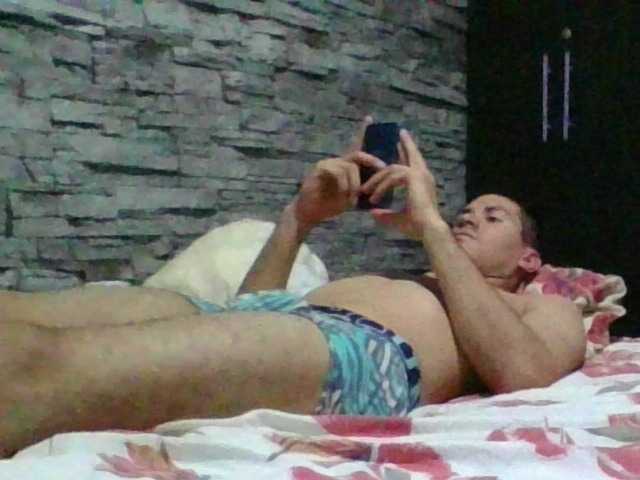 Sexylatin64