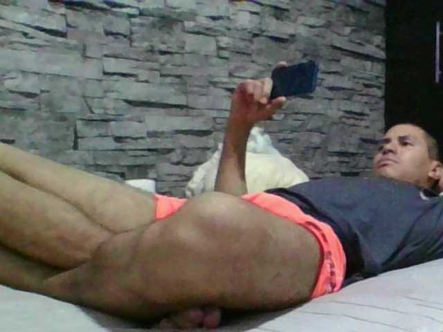 Sexylatin64