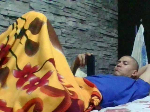 Sexylatin64