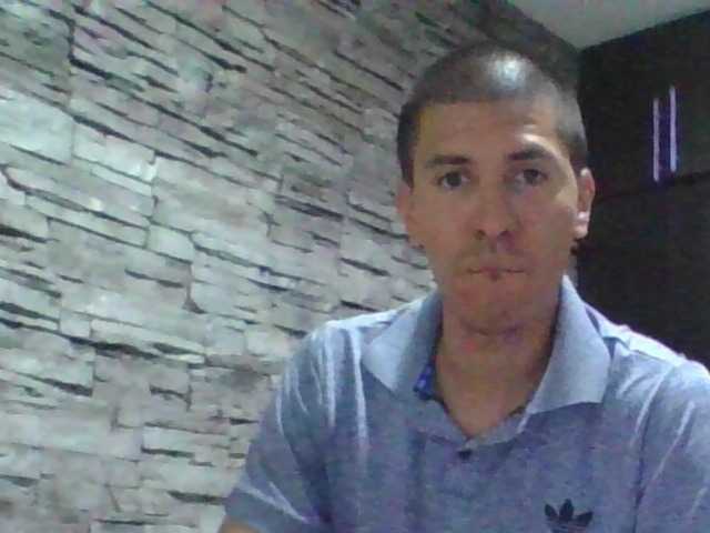 Sexylatin64