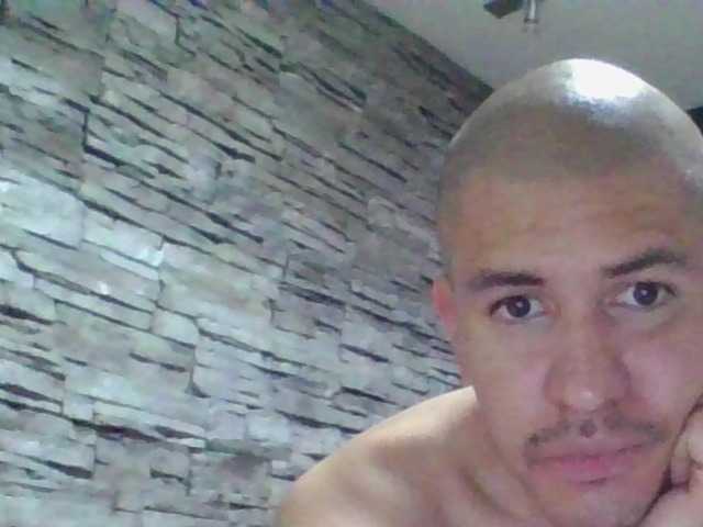 Sexylatin64