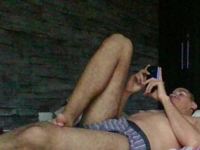 Sexylatin64