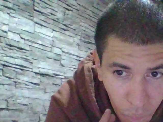 Sexylatin64