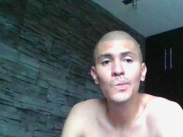Sexylatin64