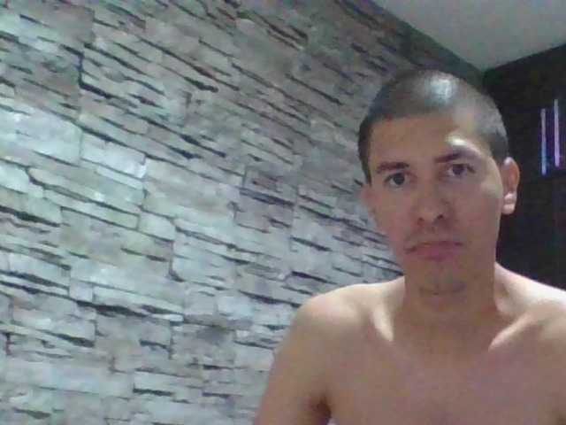 Sexylatin64