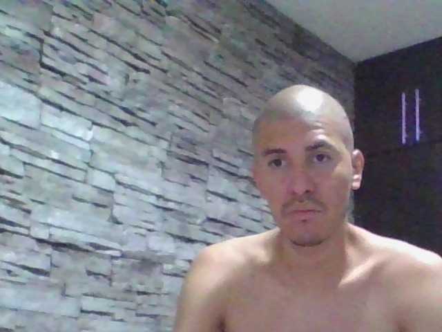 Sexylatin64