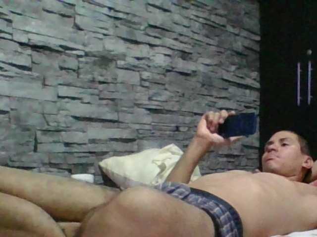 Sexylatin64