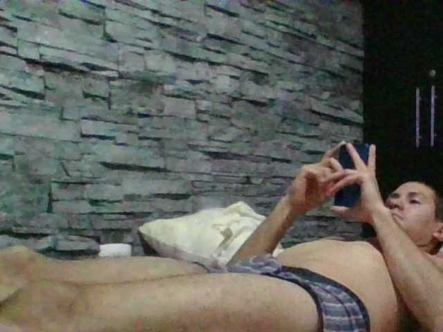 Sexylatin64