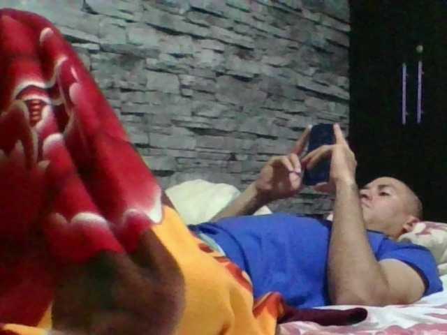 Sexylatin64
