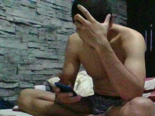 Sexylatin64