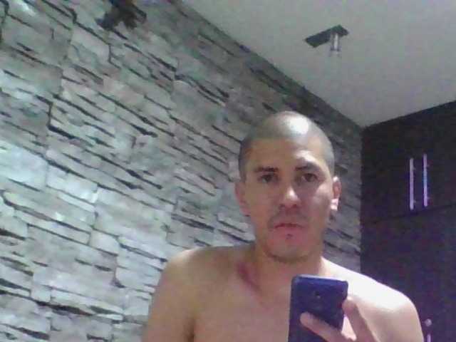 Sexylatin64