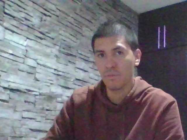 Sexylatin64