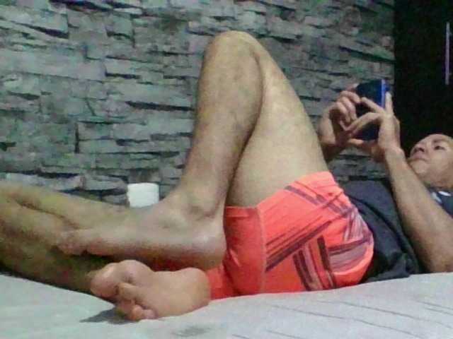 Sexylatin64