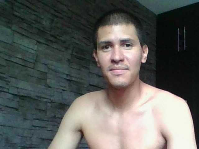 Sexylatin64