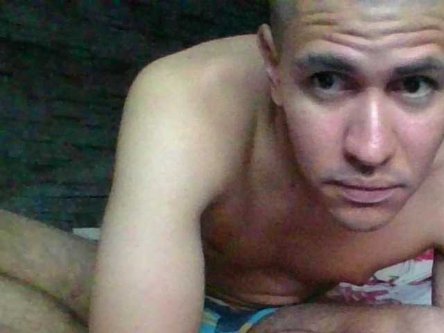 Sexylatin64
