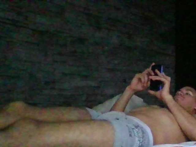 Sexylatin64
