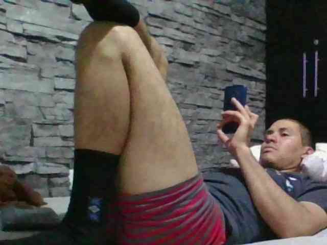 Sexylatin64