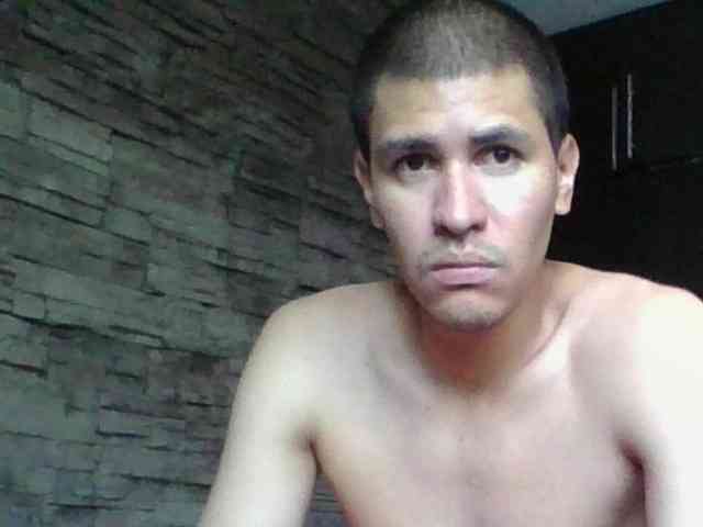 Sexylatin64