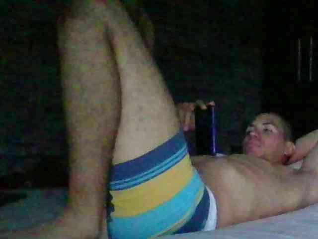 Sexylatin64