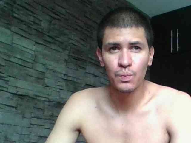 Sexylatin64