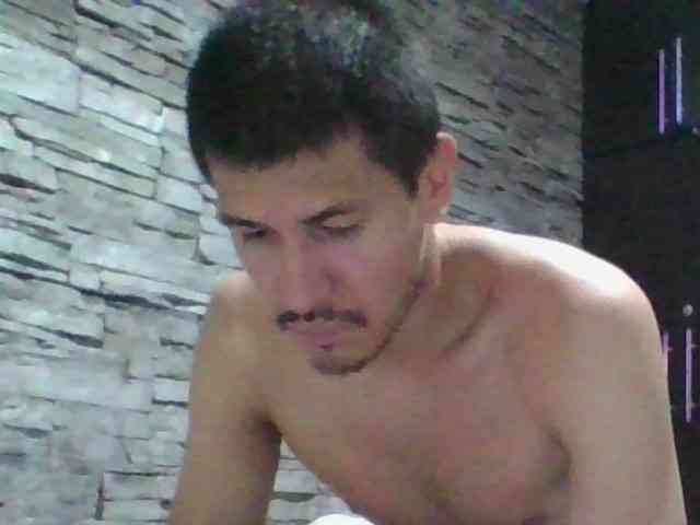 Sexylatin64