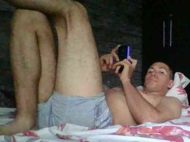 Sexylatin64