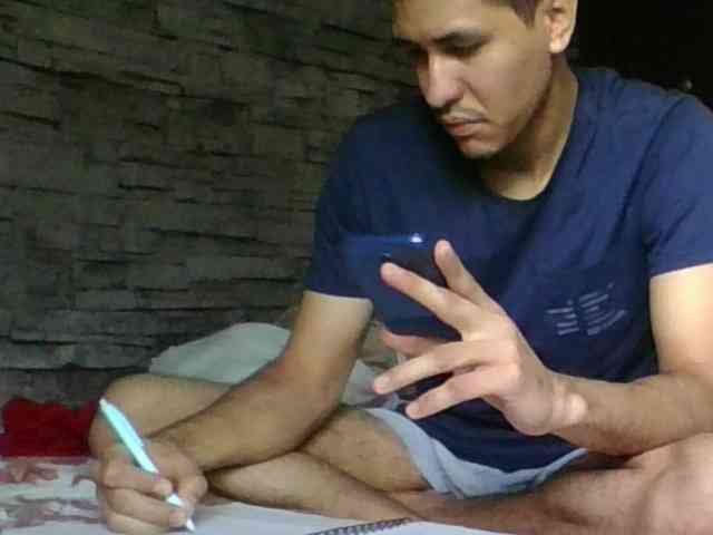 Sexylatin64