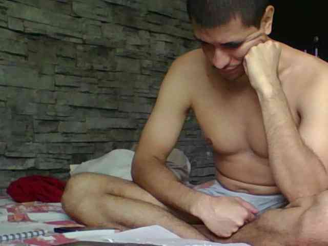 Sexylatin64