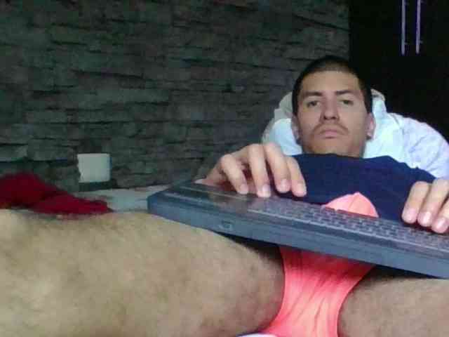 Sexylatin64