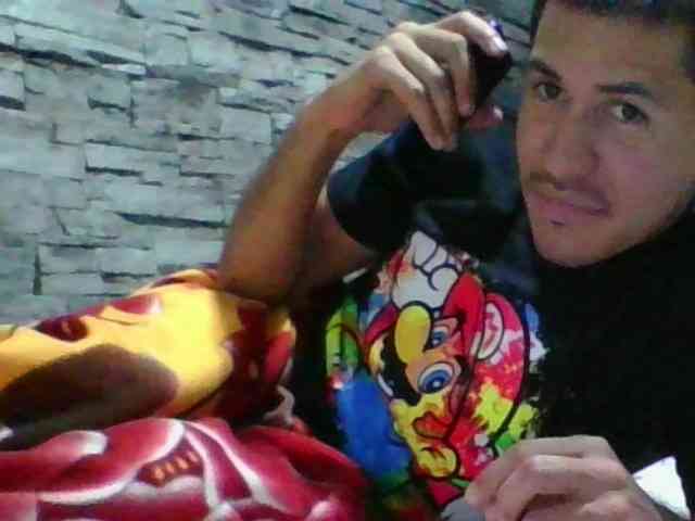 Sexylatin64