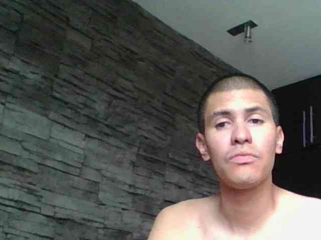 Sexylatin64