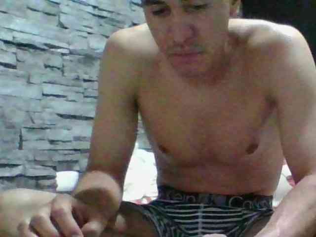 Sexylatin64
