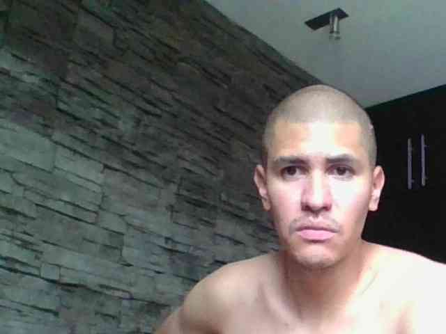 Sexylatin64