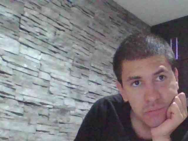 Sexylatin64