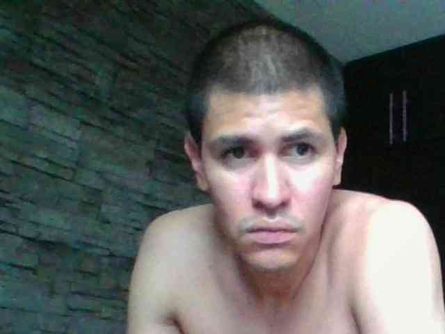 Sexylatin64