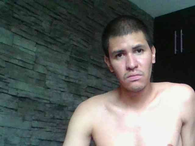 Sexylatin64