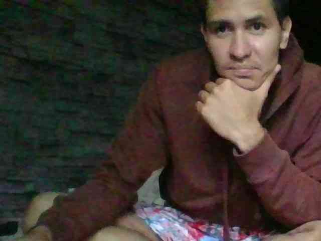 Sexylatin64