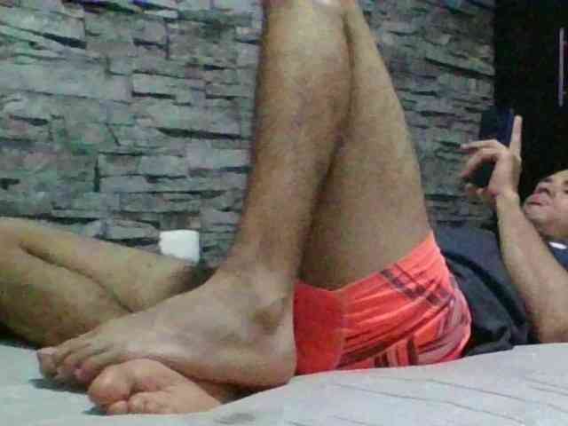 Sexylatin64