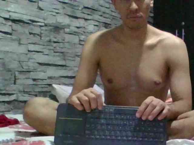 Sexylatin64