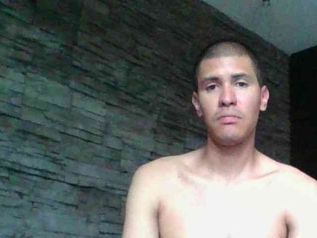 Sexylatin64