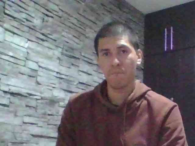 Sexylatin64