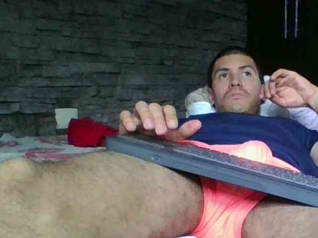 Sexylatin64