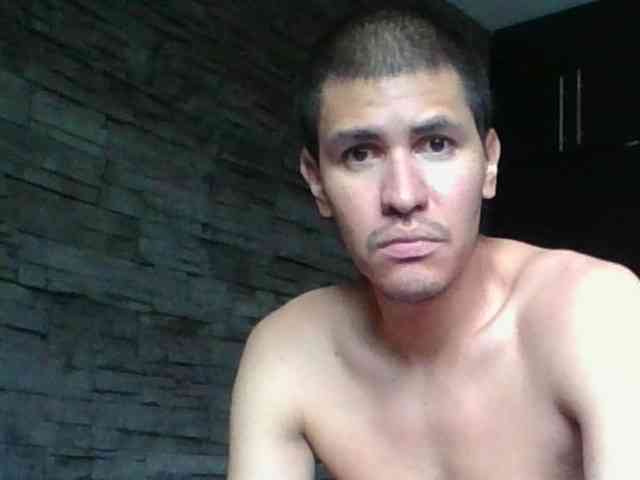 Sexylatin64