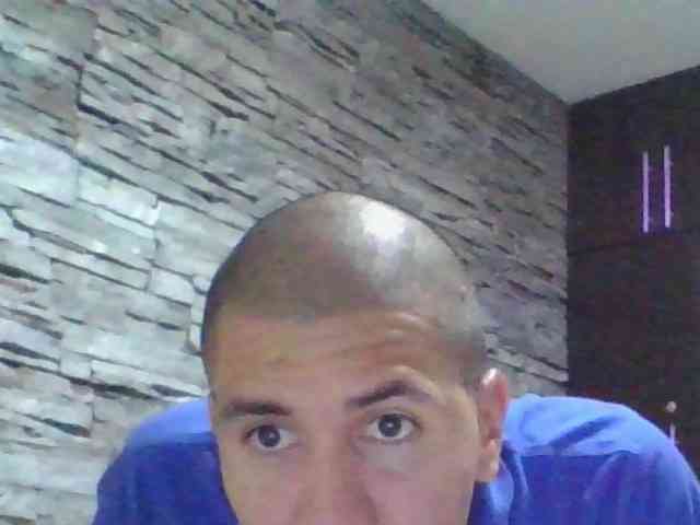 Sexylatin64