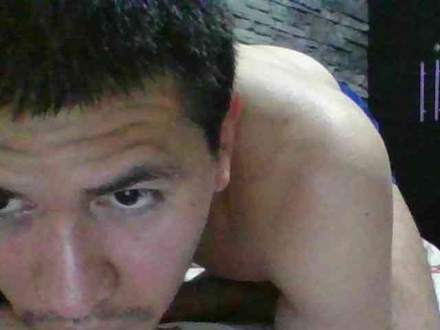 Sexylatin64