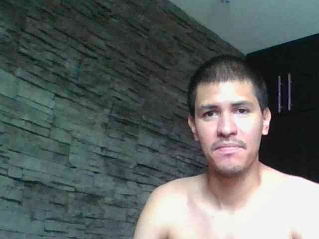 Sexylatin64