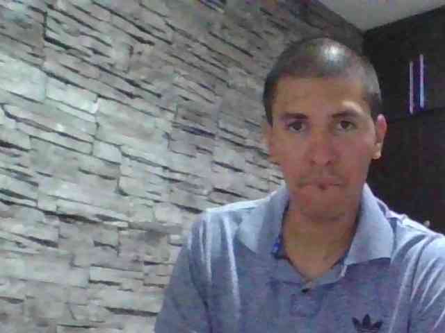 Sexylatin64