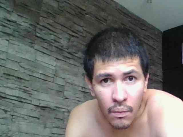 Sexylatin64