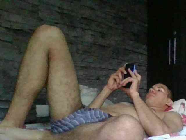 Sexylatin64