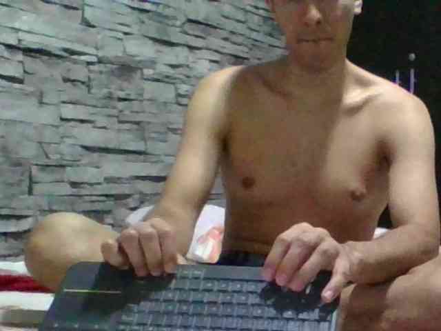 Sexylatin64